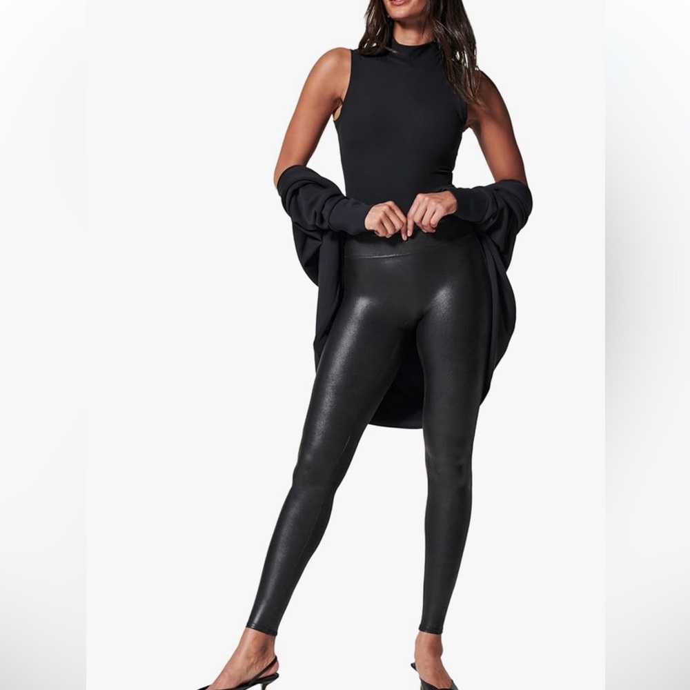 Faux leather spanx leggings Large